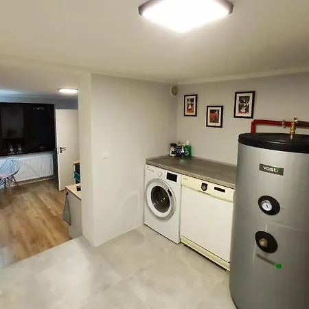 Pastelowy 40 Metrów Z Widokiem Na Ogród